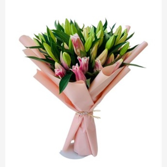 pink lilium bouquet 4