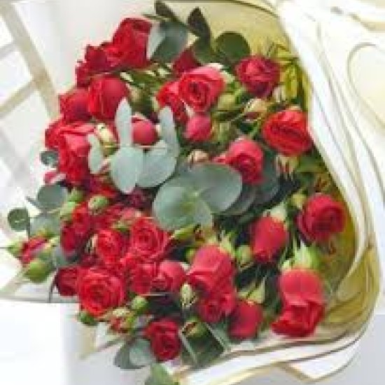 red baby rose bouquet 